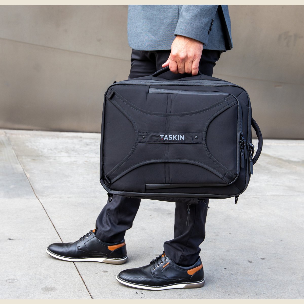 Taskin ONE, hand-carry configuration